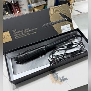GHD Rise Black Volumizing Hot Brush